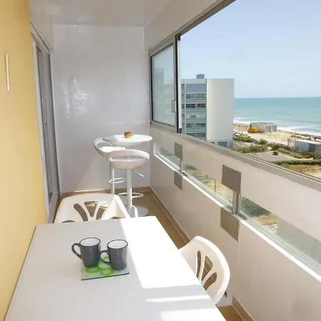 Apartment 2 Pieces, Balcon, Parking, Animaux Admis, A Pied - Fr-1-224c-58 *